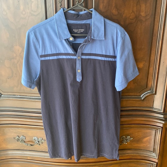 Banana Republic Other - Banana republic polo shirt size medium blue